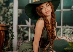 Amanda Welp
